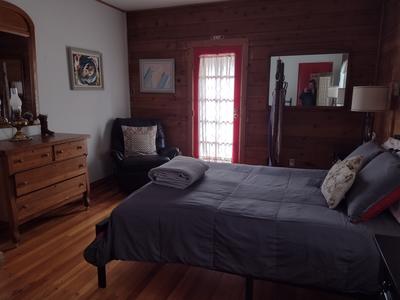 Bedroom 3 featuring a Queen bed.